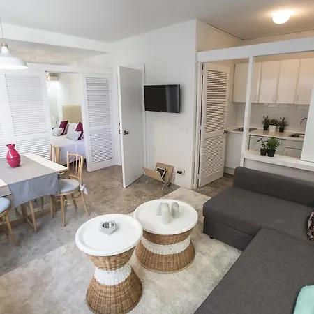 Apartment Alterhome Centro Colon *
